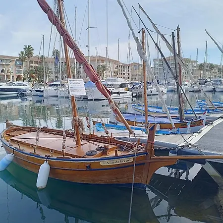 아파트 Royal Marine-5 By Interhome Fréjus