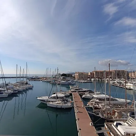 Royal Marine-5 By Interhome Apartamento
